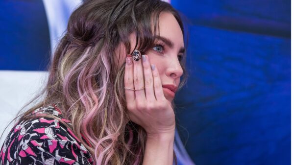 ¡Lo borra de su vida! Belinda cubre tatuaje que tenía con las iniciales de Nodal