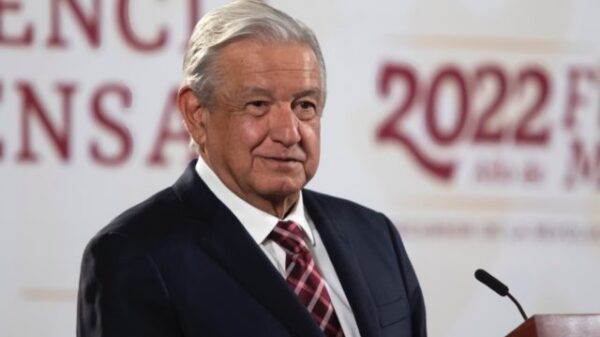 AMLO confirma enfermedades tras hackeo