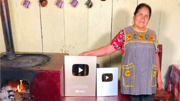 El canal de YouTube de Doña Angela es de los más vistos del mundo