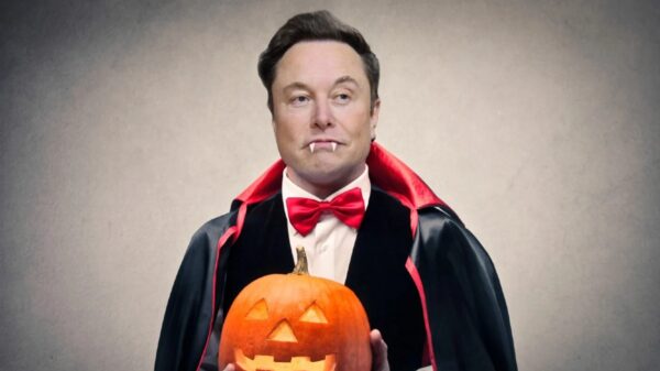 Cuánto pagó Elon Musk para hacer su fiesta de Halloween en el castillo de Drácula