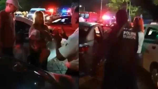 Taxistas persiguen a Uber y bajan a turistas de auto en Cancun
