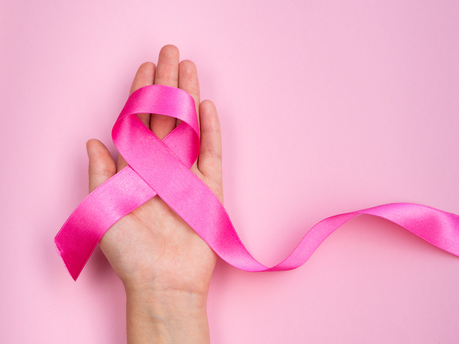 Detectan cáncer de mama en niña de 7 años