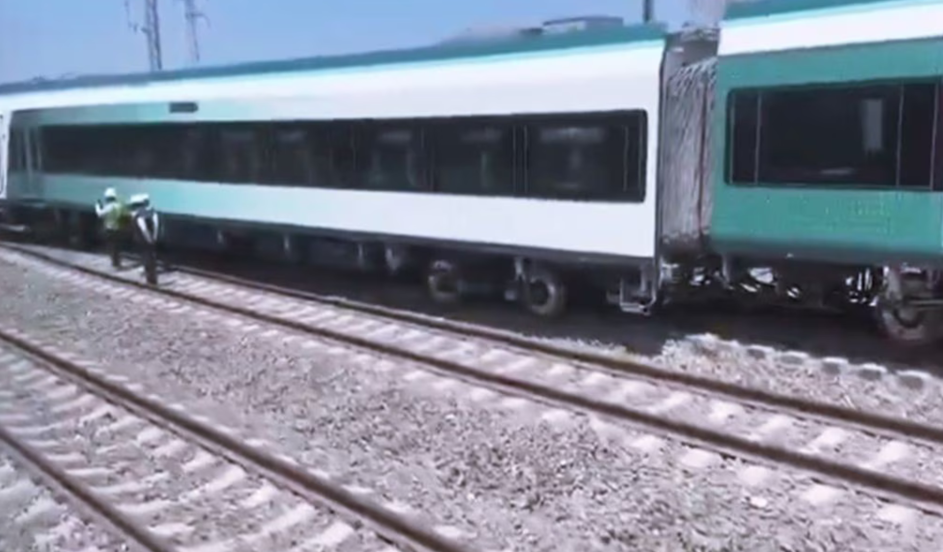 En la estación "Tixkokob" del Tren Maya se registró el descarrilamiento de uno de los trenes que se encontraban circulando.